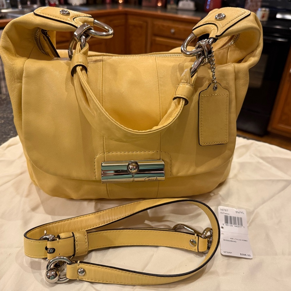 Coach Purse Womens Large Yellow Buttercup Kristin Hobo Crossbody Bag